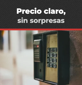 Teclado de seguridad junto a una puerta: precio claro, sin sorpresas